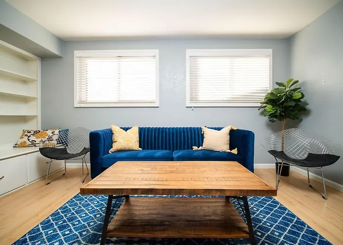 Modern, Oasis! Private Pool, Sleeps 12 * Tempe